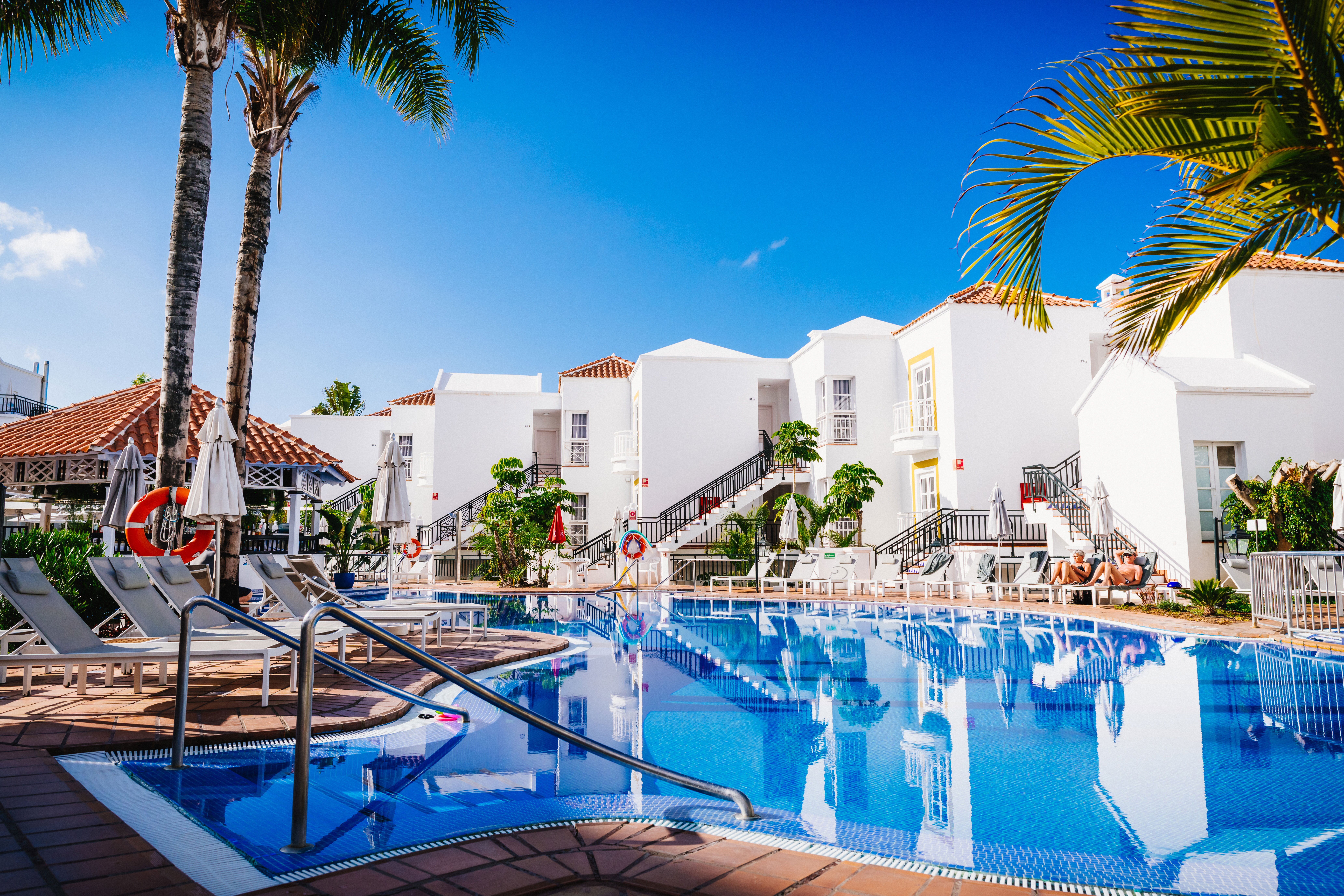 Apartamentos Parque Del Sol-泳池