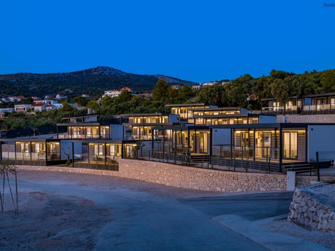 Camp Adriatic Mobile Homes - PRIMOŠTEN