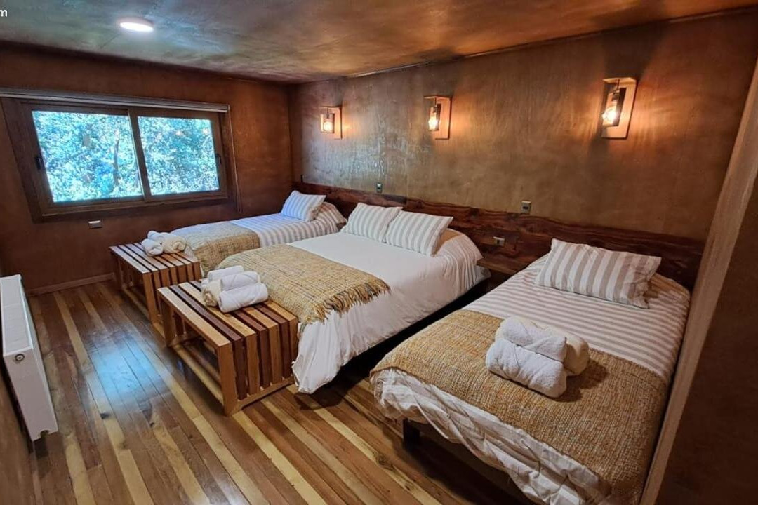 Illi Lodge & Hostel主图