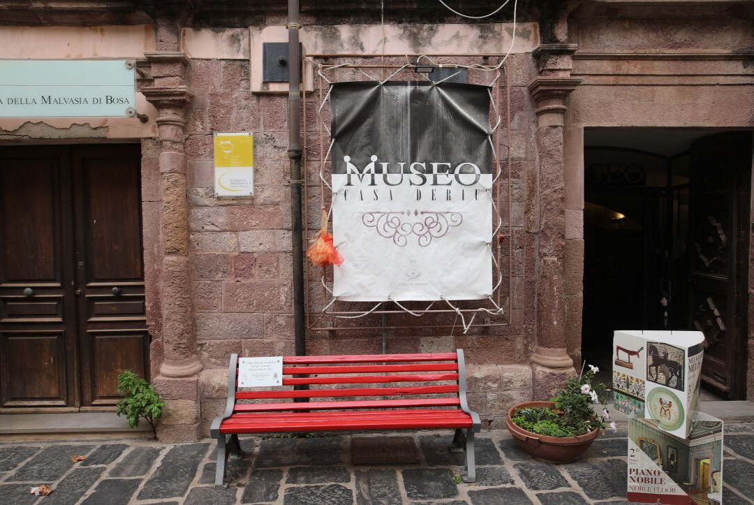 Museo Casa Deriu-博萨必去景点