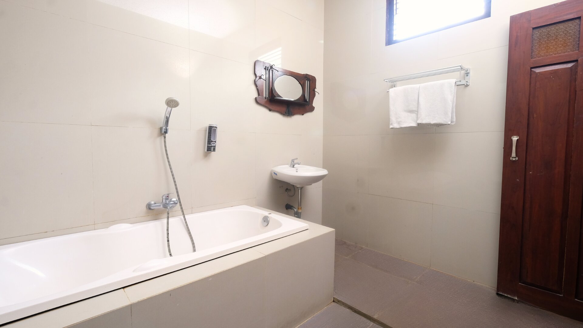 The Mangkoro Hotel-浴室