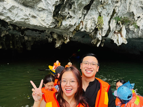 Genesis Luxury Regal Cruises-下龙湾必去景点