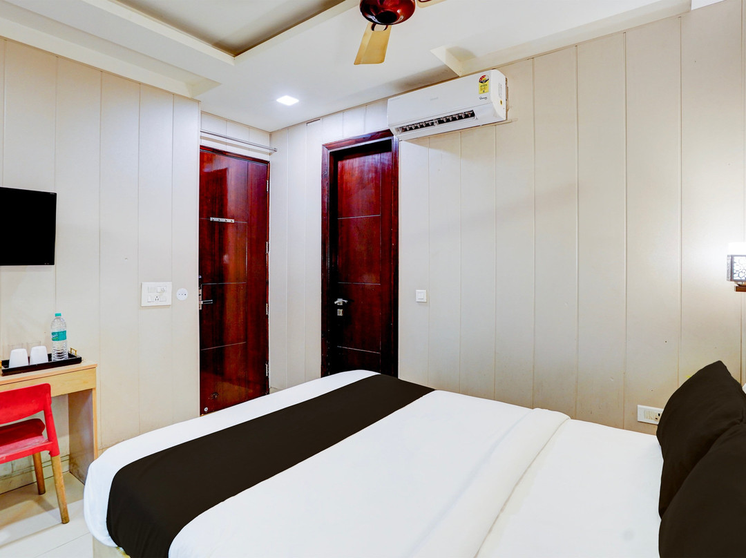 Super Hotel O Rohini Sector 22主图
