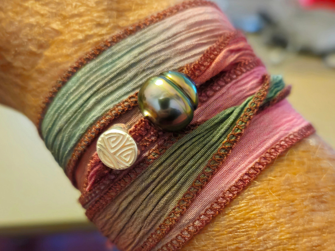 Manua Exquisite Tahitian Art景点图片