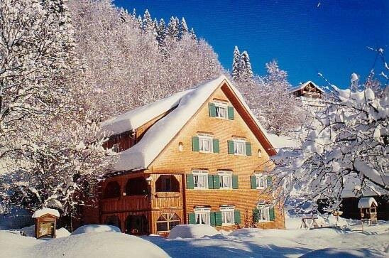 Nueziders酒店住宿-Gasthaus Schafle