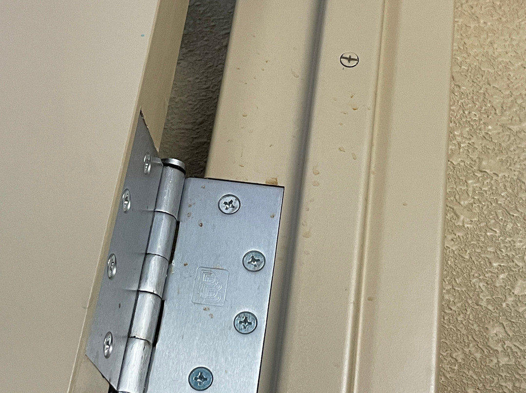 奥黑尔机场凯富套房酒店主图