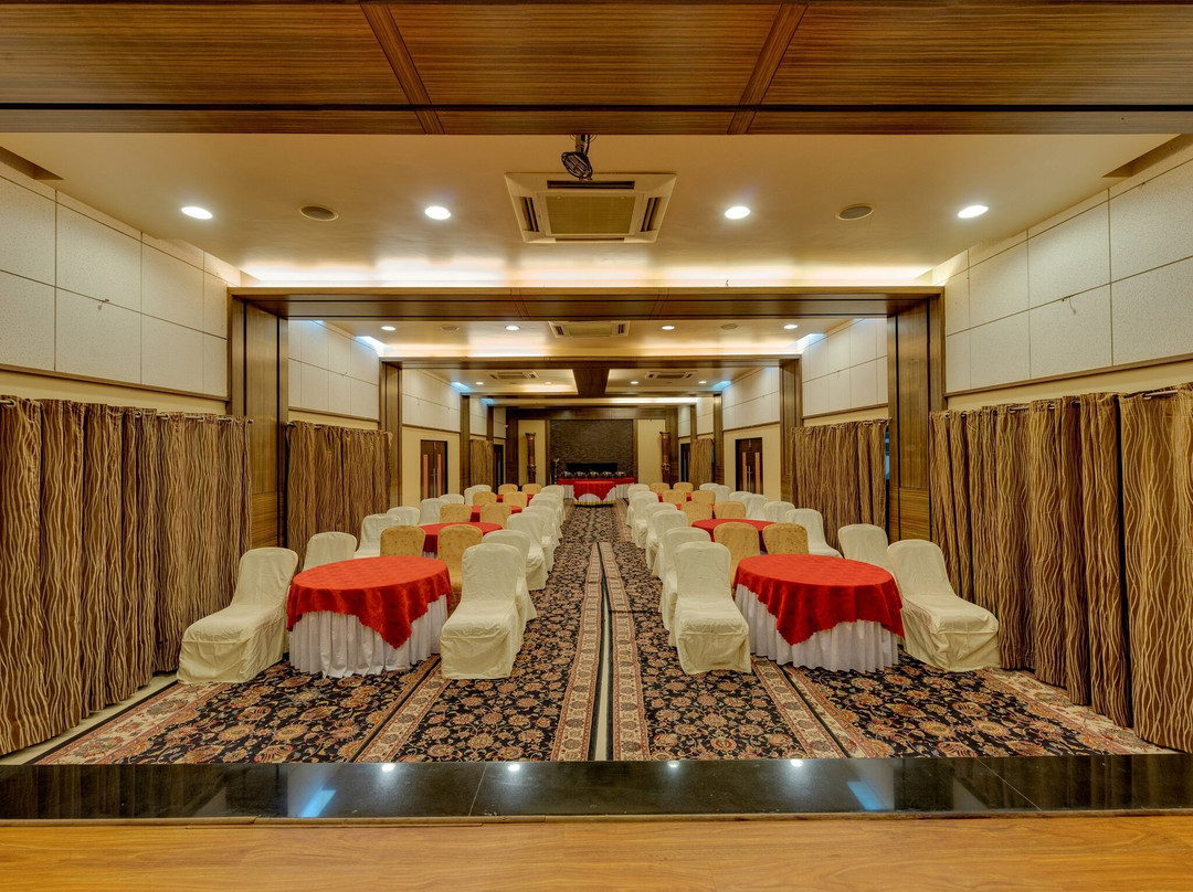 Surya International主图