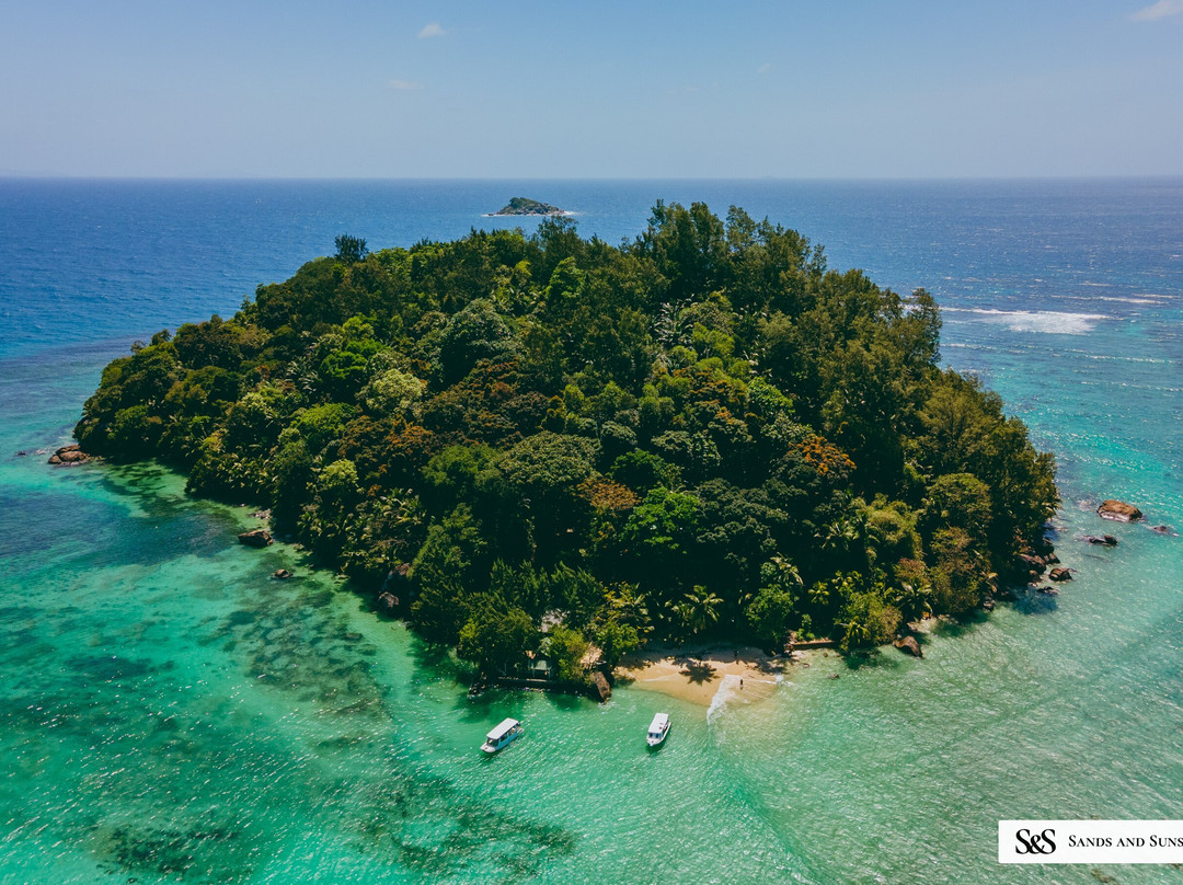 Moyenne Island景点图片