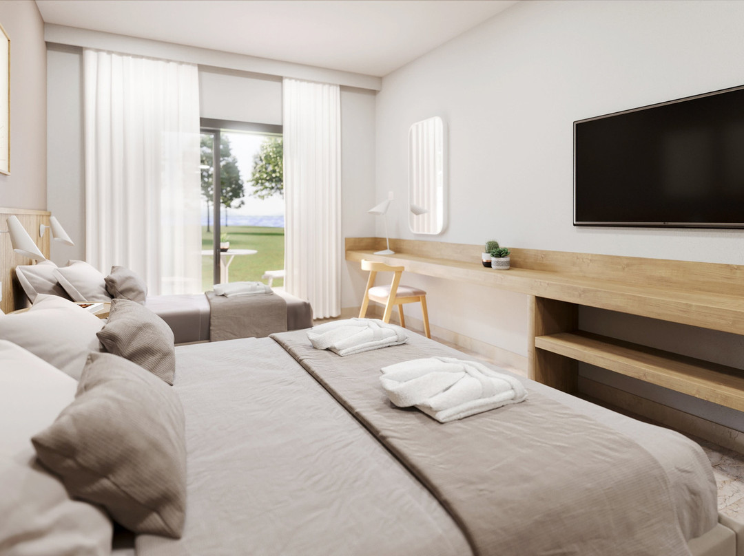 Roda Beach Resort & Spa主图