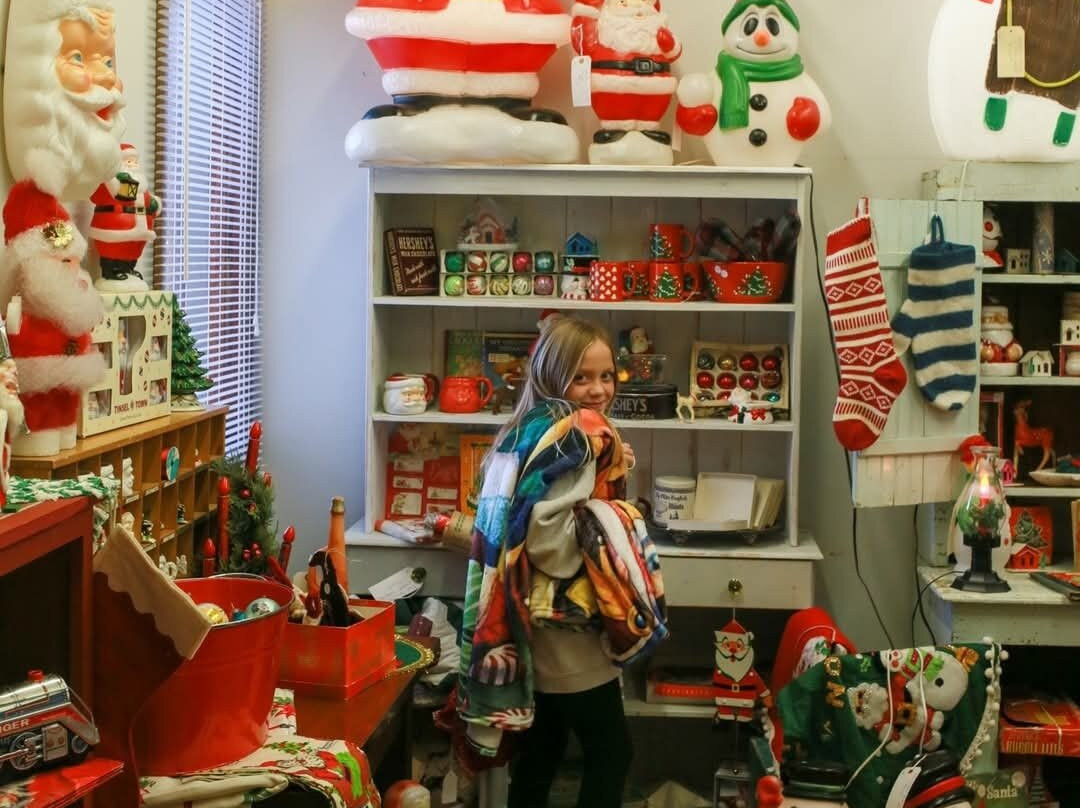 Fantastic Finds New & Used-Glendive必去景点