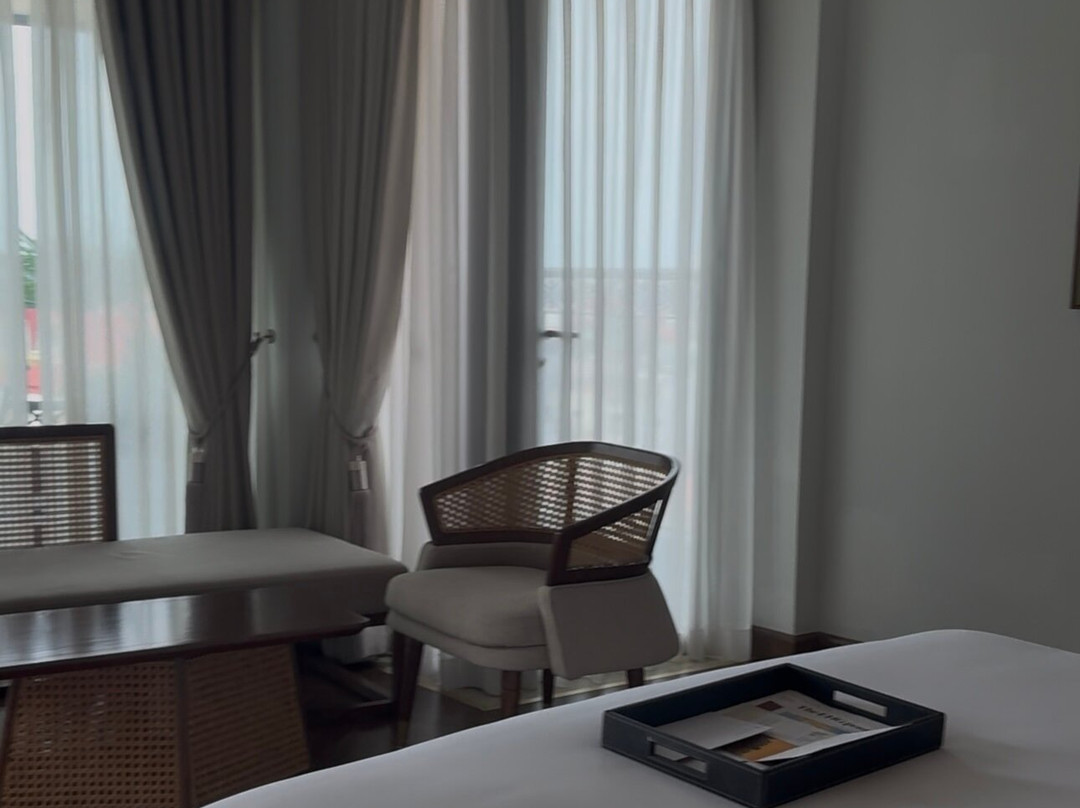 La Siesta Classic Hang Thung Hotel主图