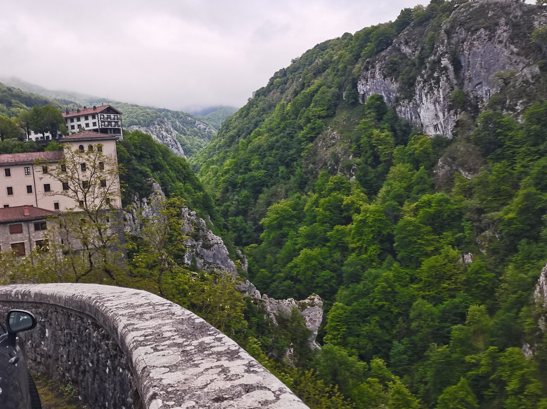 Santuario de Arantzazu主图