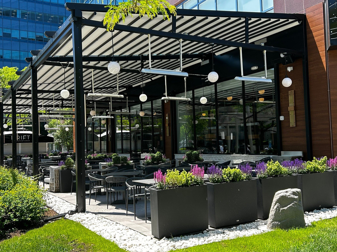 Drift Restaurant & Bar