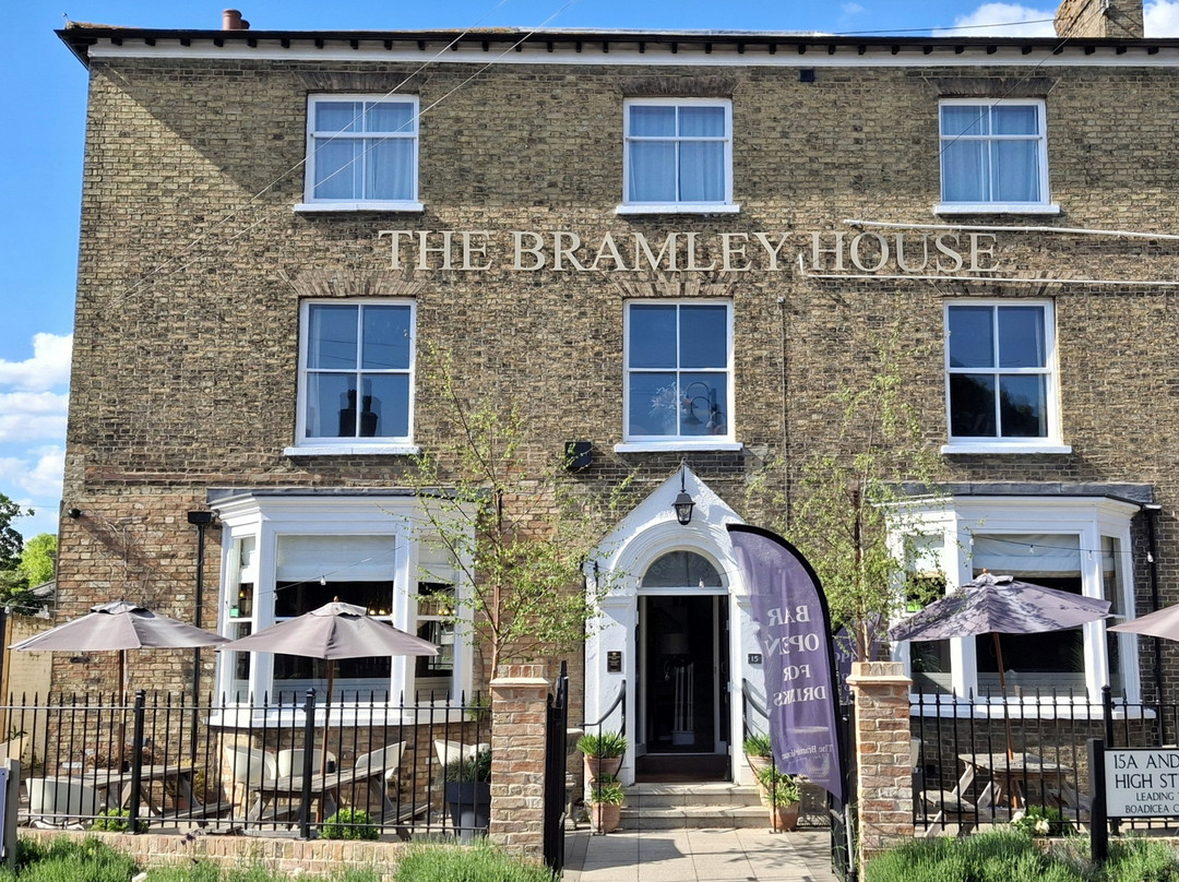 The Bramley House主图