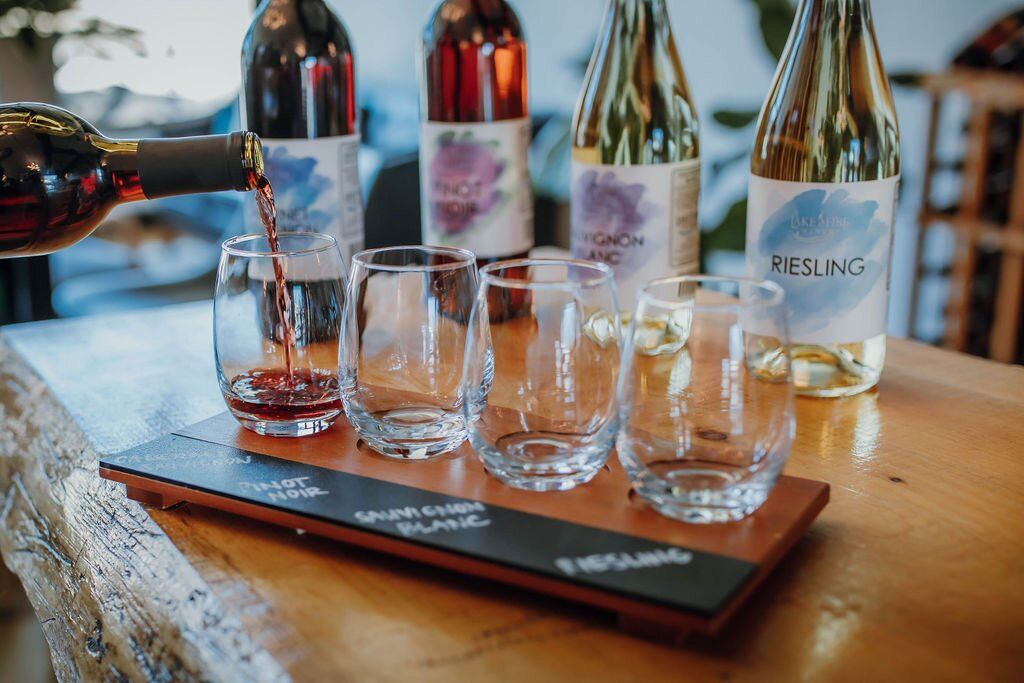 Lake Fire Winery-Baileys Harbor必去景点