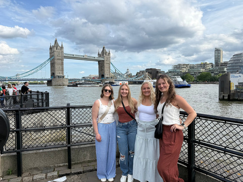 Amber | Rambling London Tours-伦敦必去景点