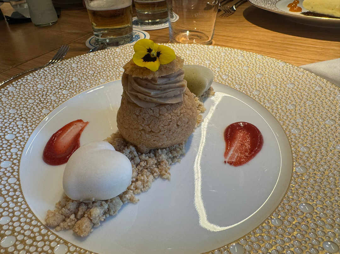 1328 - Restaurant & Bar