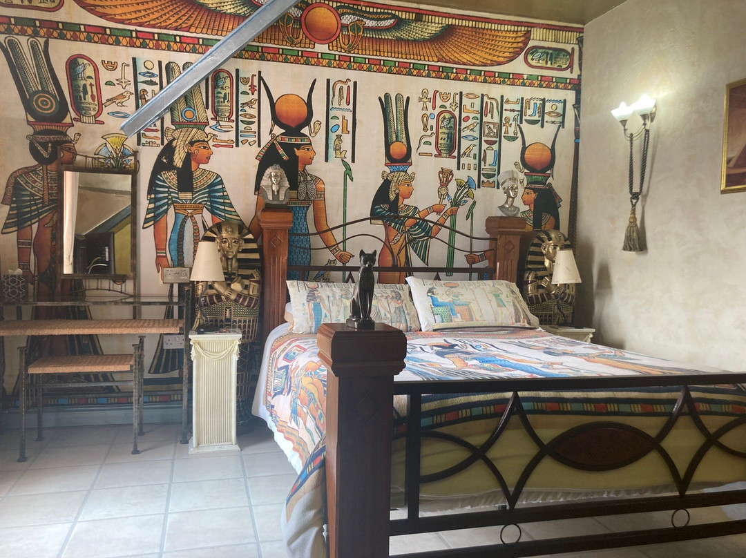 The Mirador Boutique主图