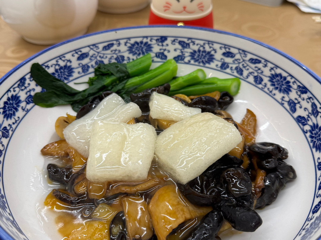 Yuet Tung Hin