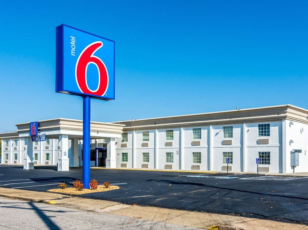 Motel 6 Petersburg, VA - Fort Lee