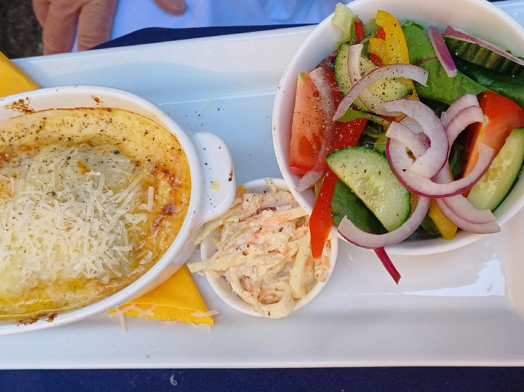 Cjs Bistro