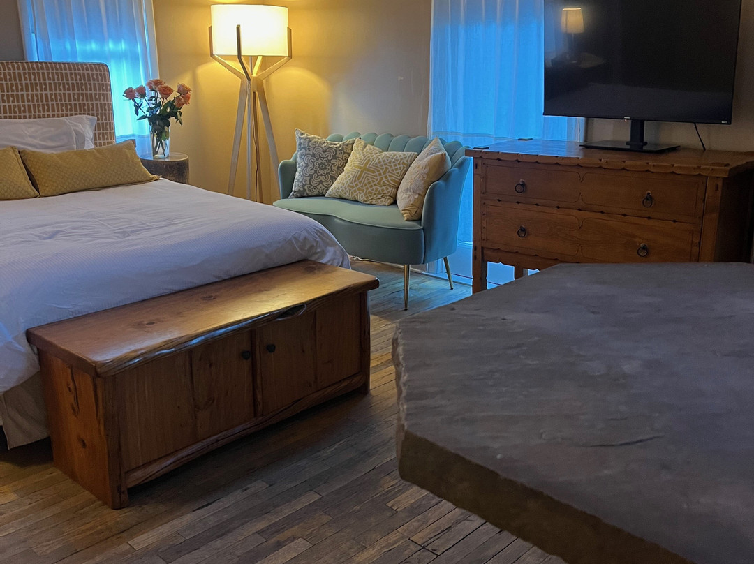 Java Junction 2nd Floor Lodging主图