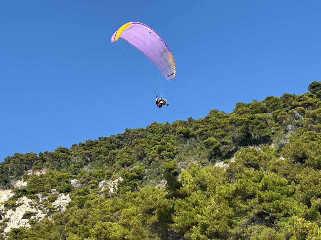 Lefkada Paragliding-Agios Nikitas必去景点