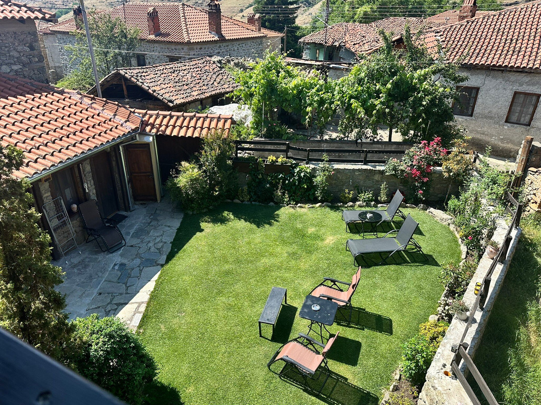 Agios Germanos Traditional Hotel主图