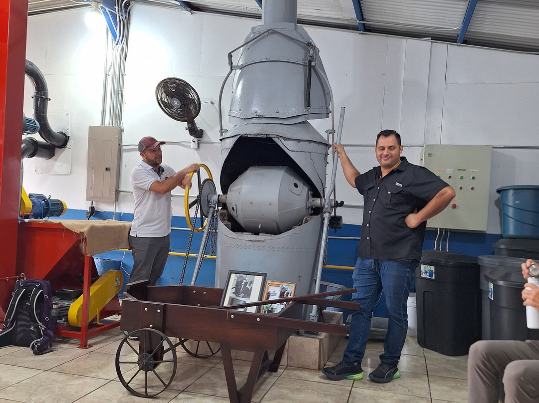 Cafe Los Volcanes-San Pedro de Poas必去景点