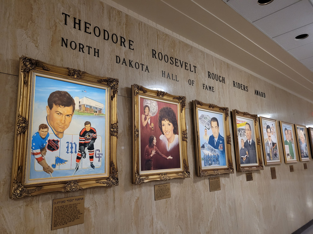 North Dakota State Capitol-俾斯麦必去景点