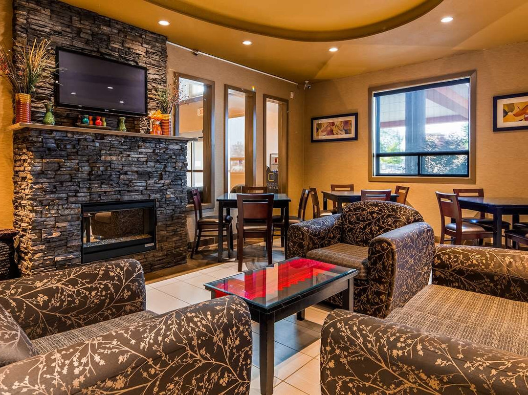 埃斯特万酒店住宿-Best Western Estevan Inn & Suites