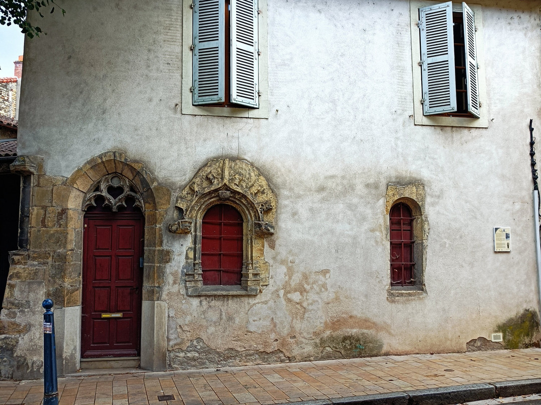 Maisons romanes à Cluny-Cluny必去景点