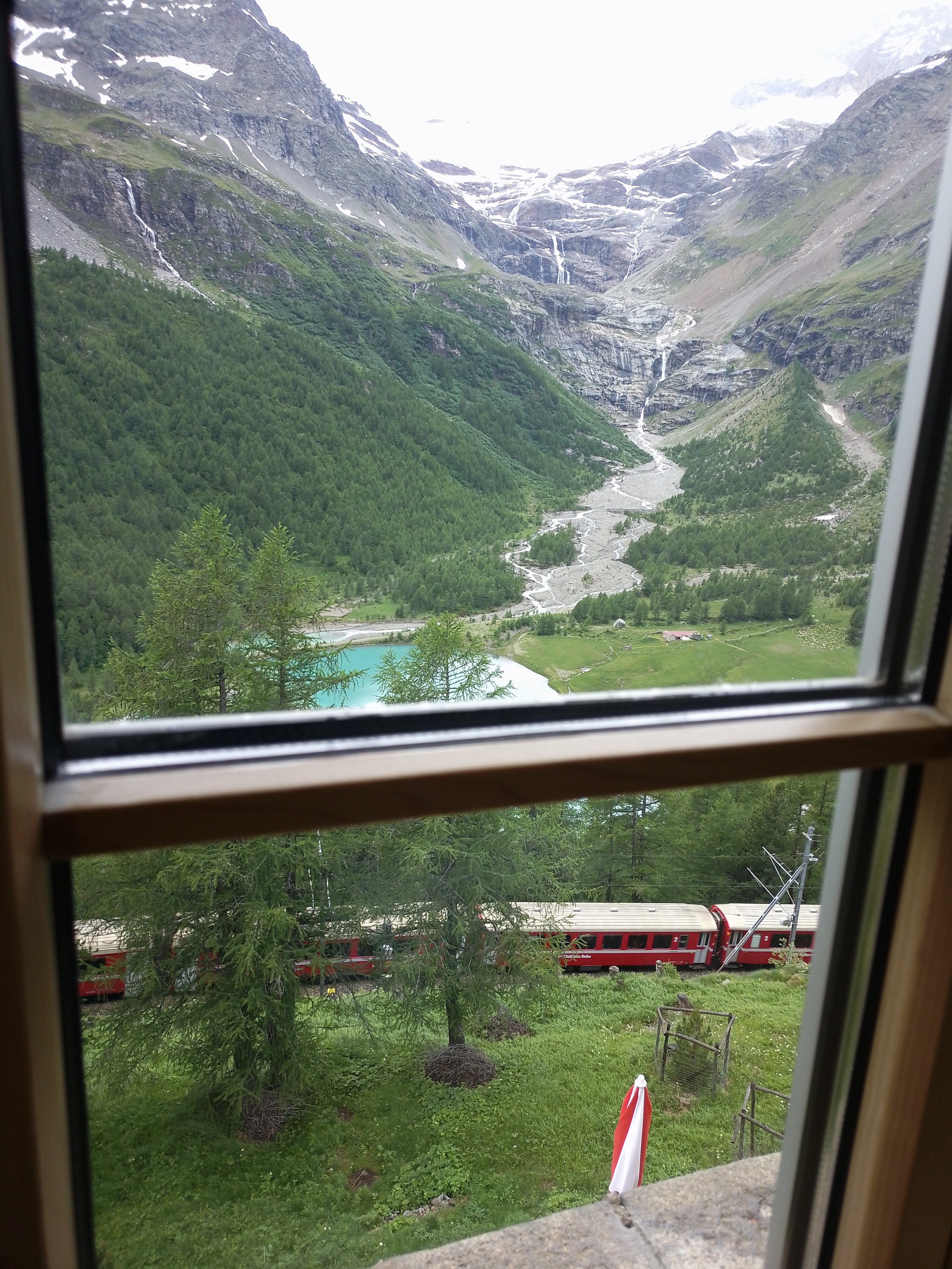 Albergo Alp Gruem-酒店景观