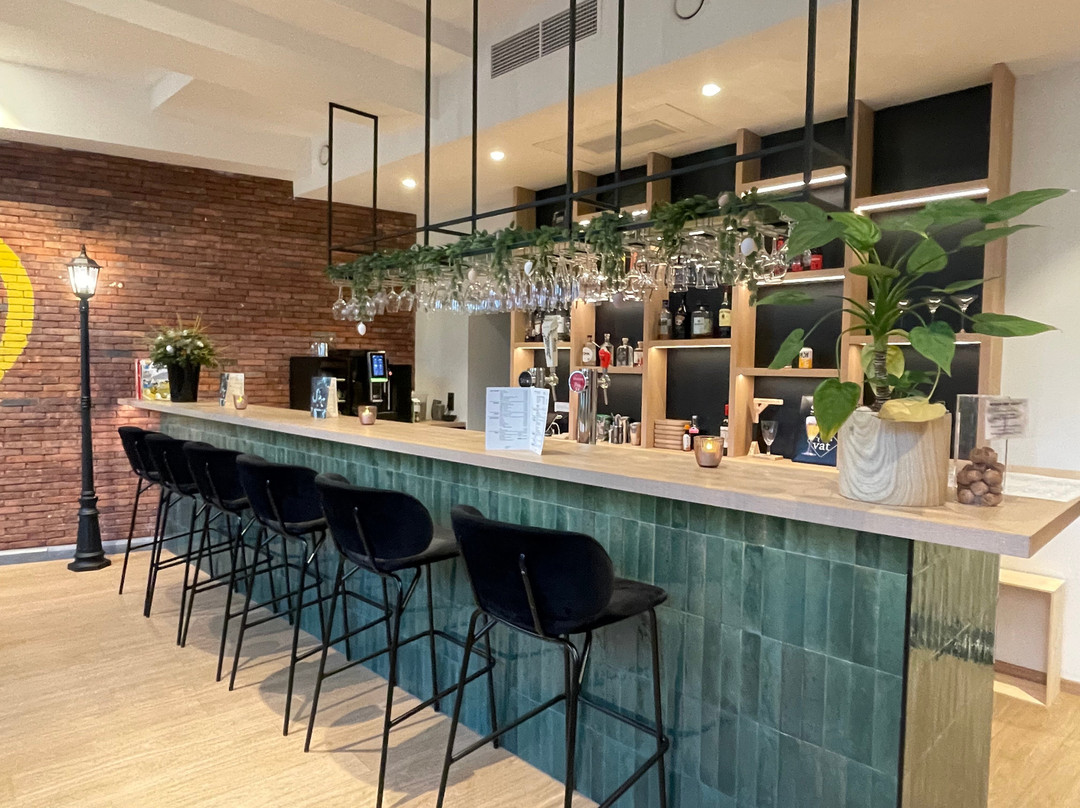 漫画艺术酒店主图