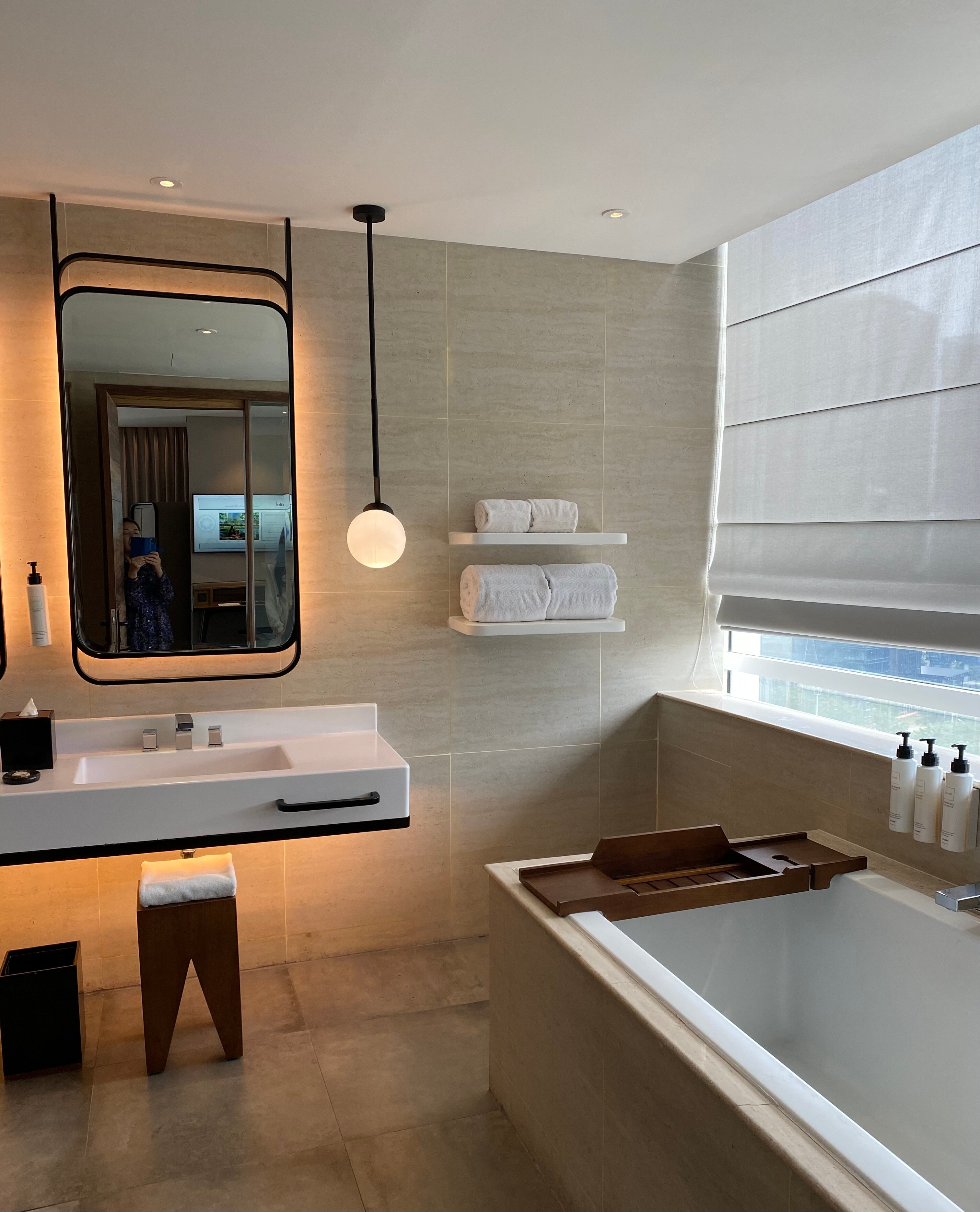 Swissôtel Jakarta PIK Avenue-浴室