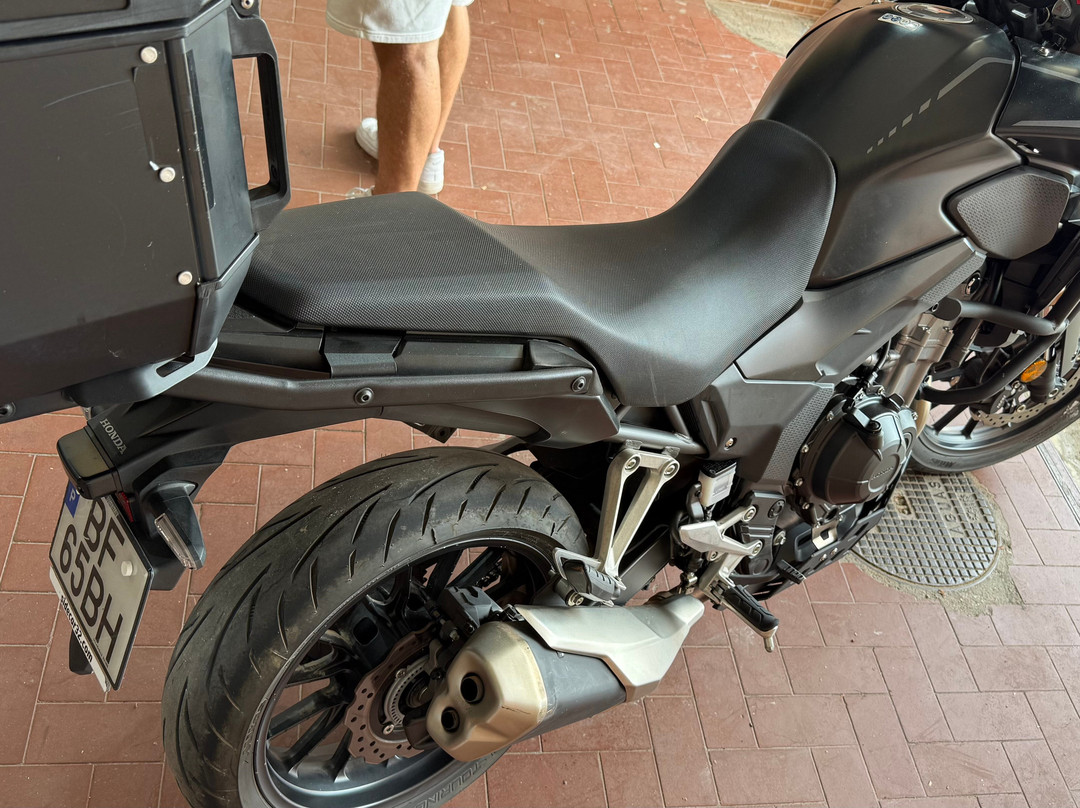 Sidecar32 Scooter & Motorbike Rental-拉各斯必去景点