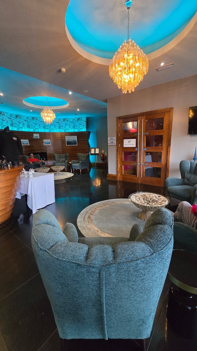 科克城艾萨克斯酒店-浴室