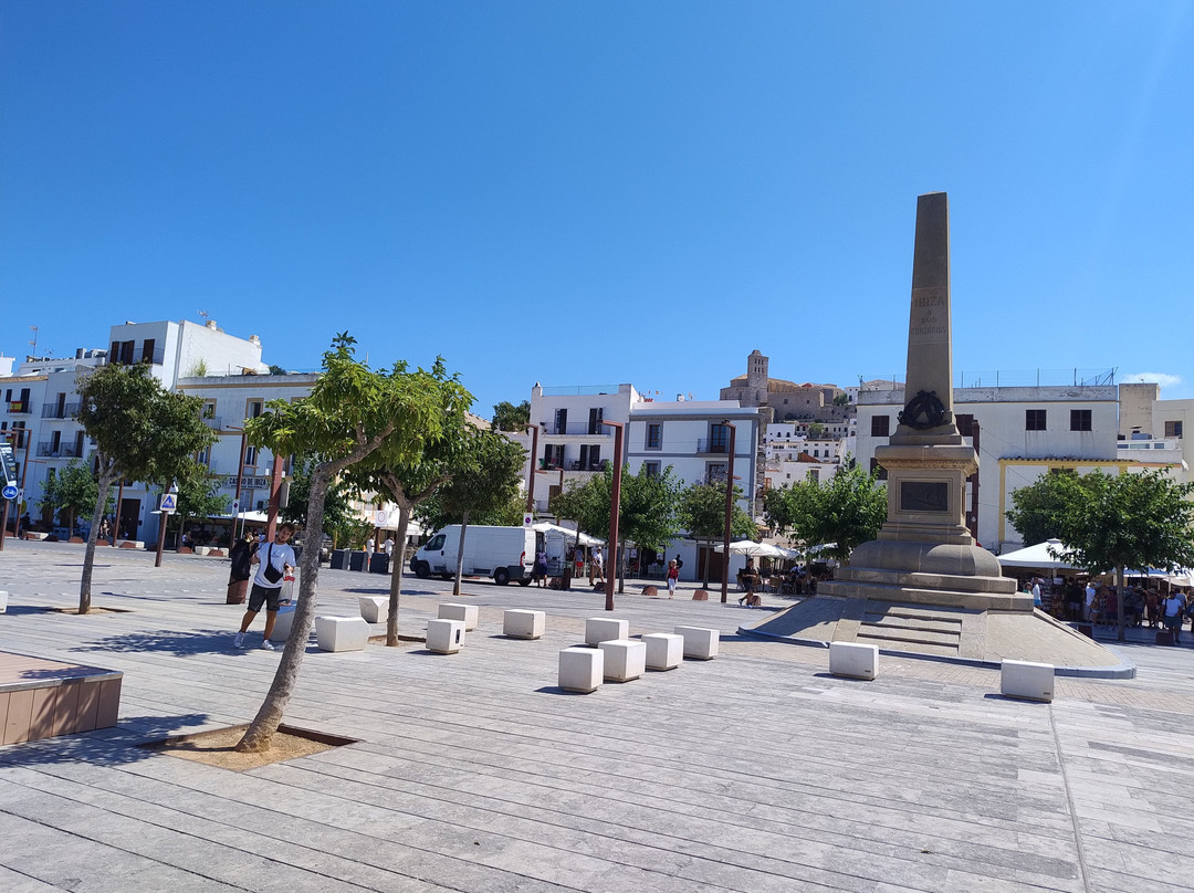 Monumento A Los Corsarios-伊维萨城区必去景点