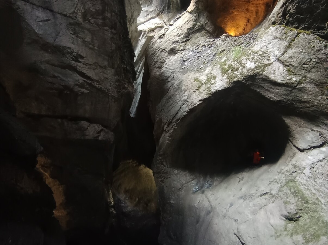 Trümmelbach-劳特布龙嫩必去景点