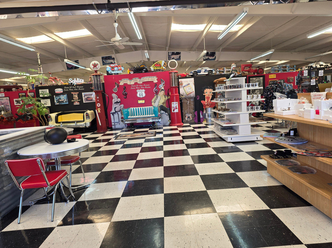 Route 66 Auto Museum-圣罗莎必去景点