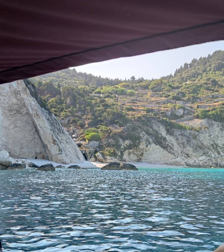 Fasoulias Lines [Boat Hire - Sea Taxi]-Paxos必去景点