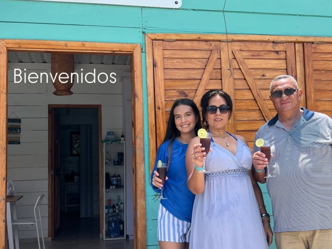 Playa La Cienaga-Ocumare de la Costa必去景点