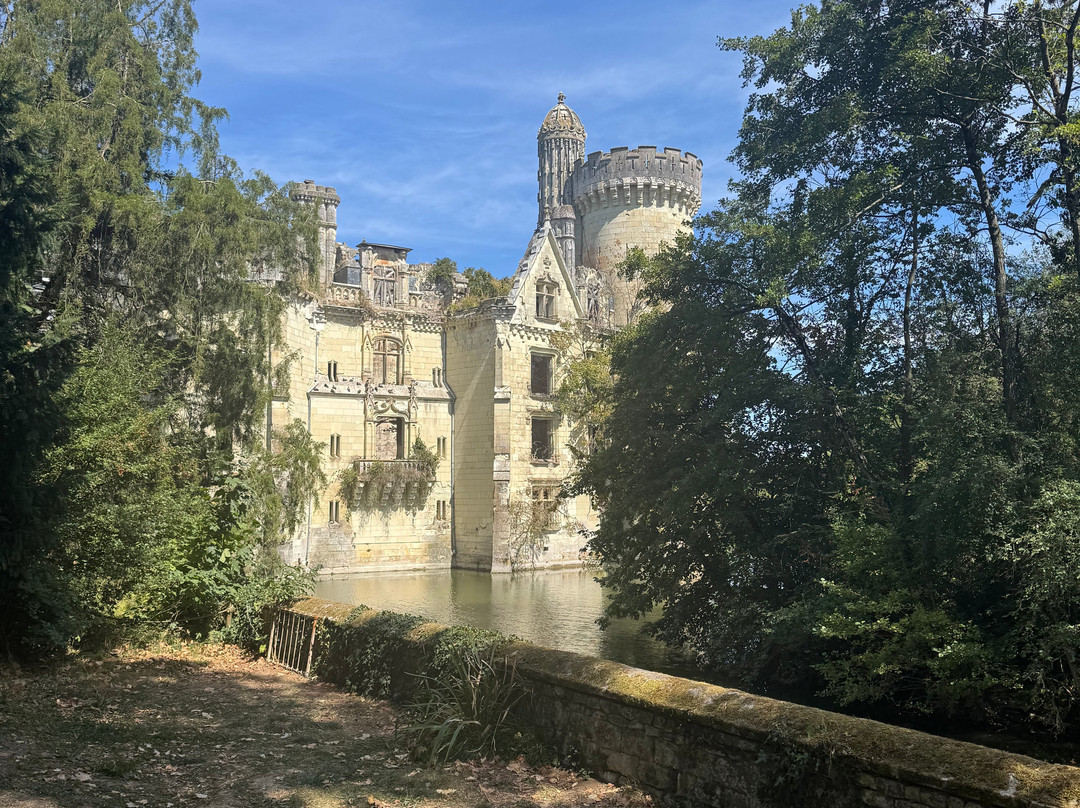 Château de la Mothe Chandeniers-Les Trois-Moutiers必去景点