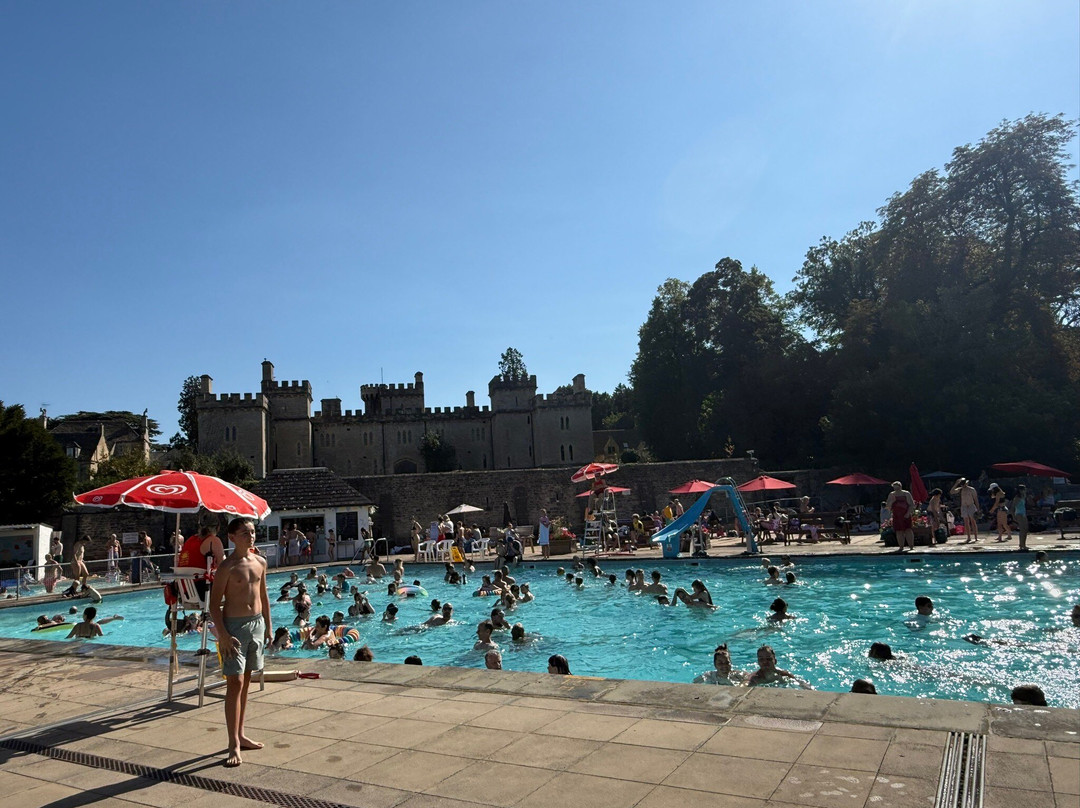 Cirencester Open Air Swimming Pool-赛伦塞斯特必去景点