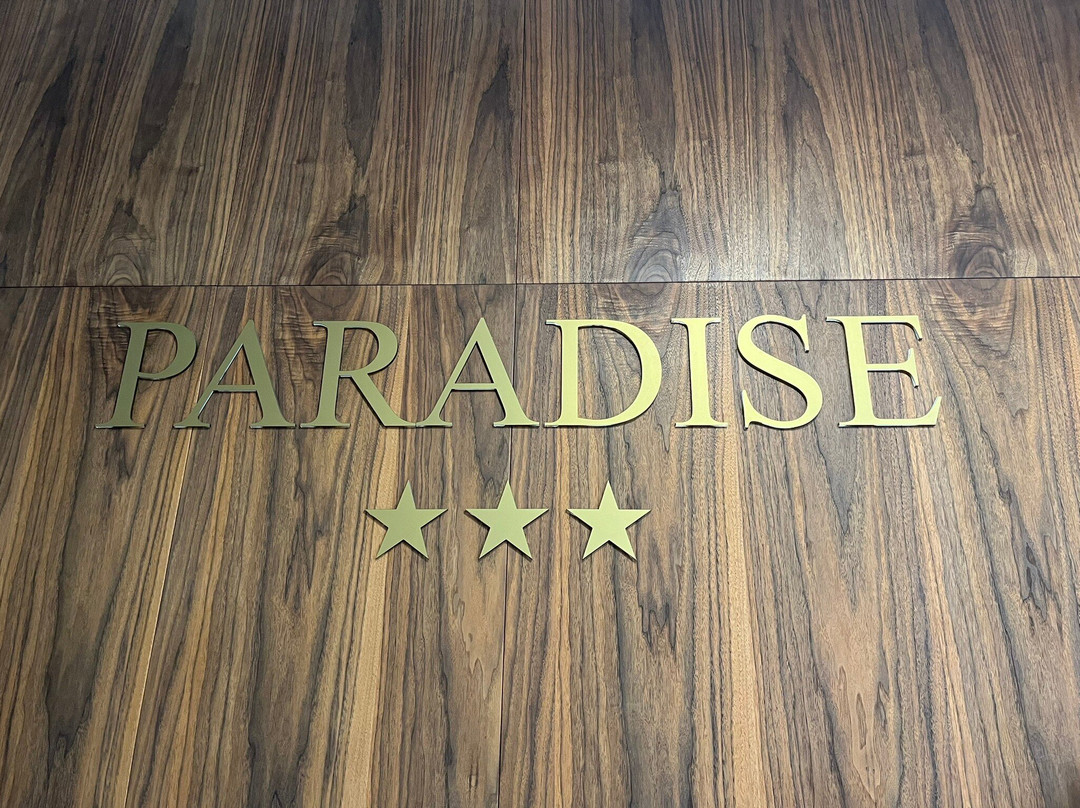 Paradise Hotel主图
