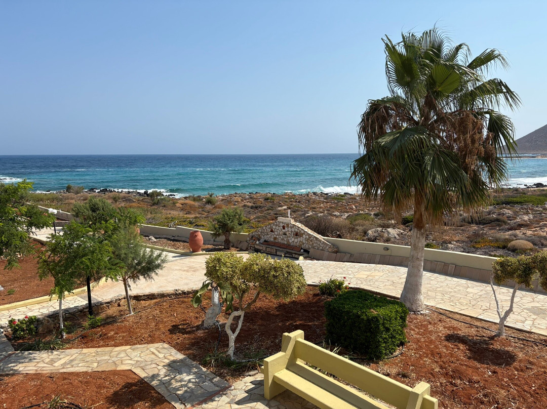 Blue Beach Villas Apartments主图