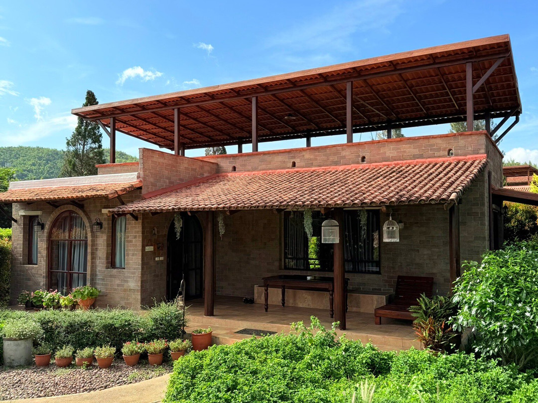 拉托斯卡纳度假村主图