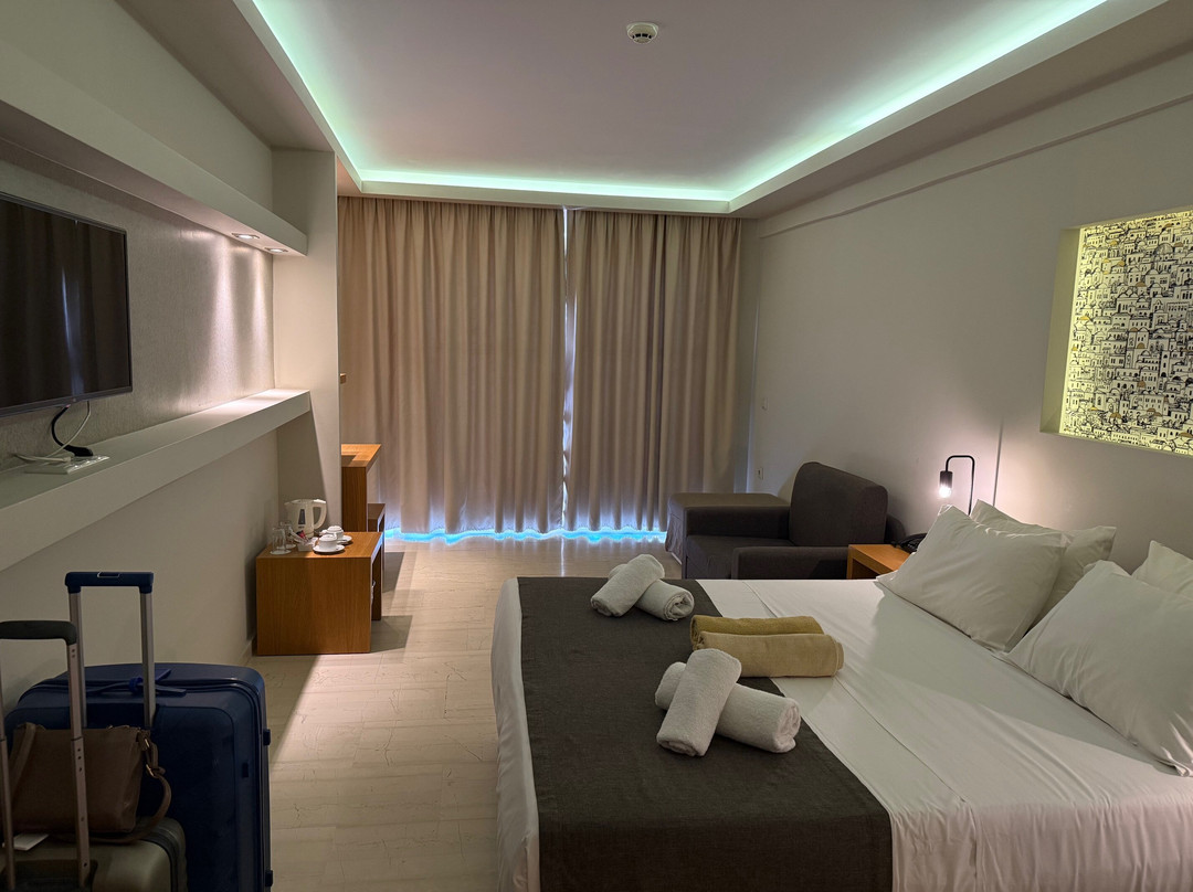 Azure Resort & Spa主图