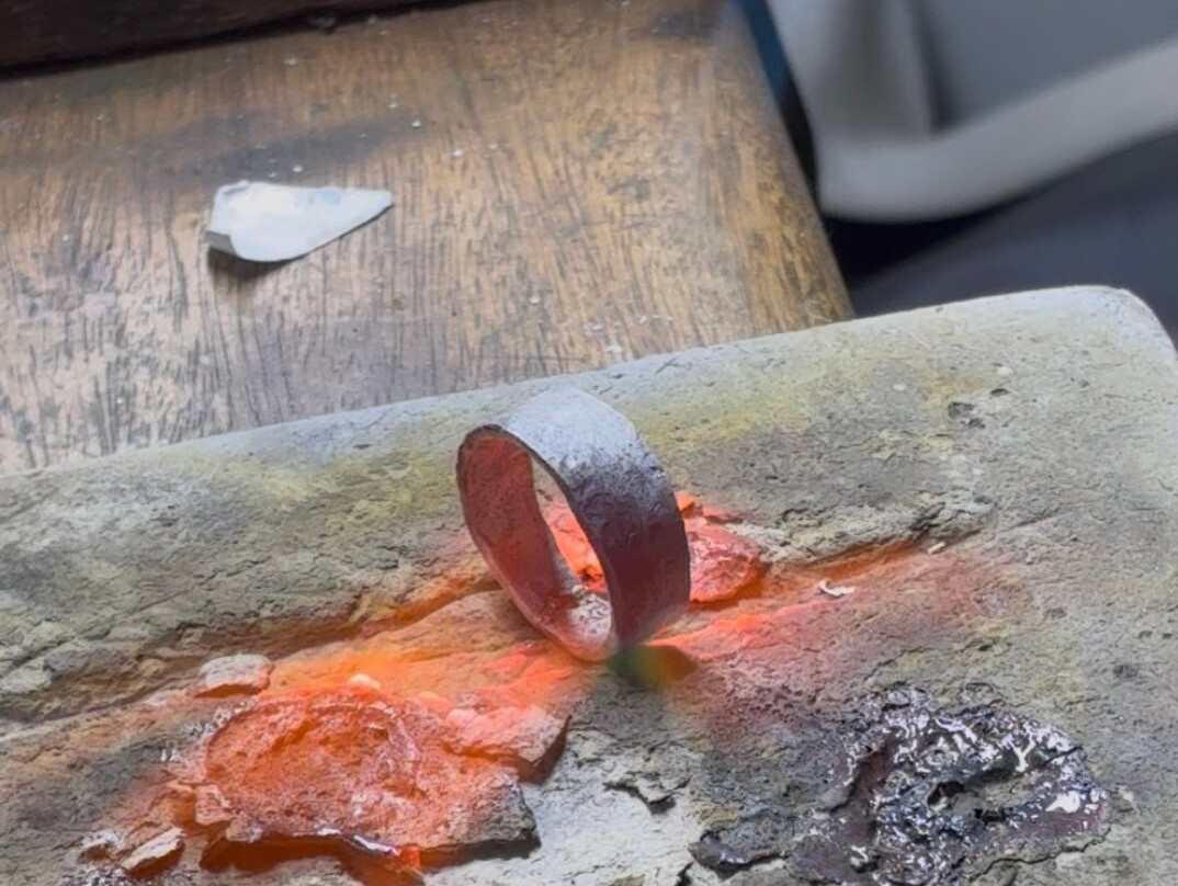 Forbes Gems & Jewellers-加勒必去景点