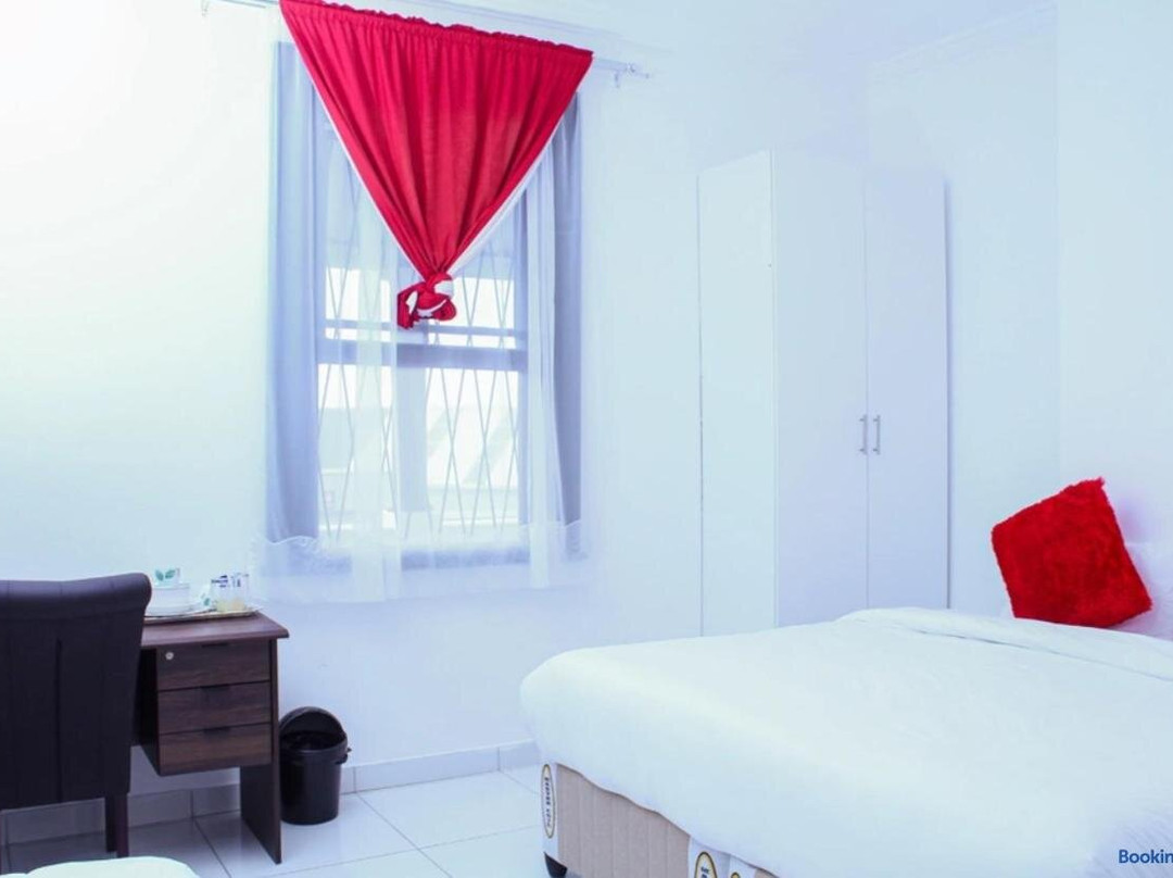 4 Callington Guest House